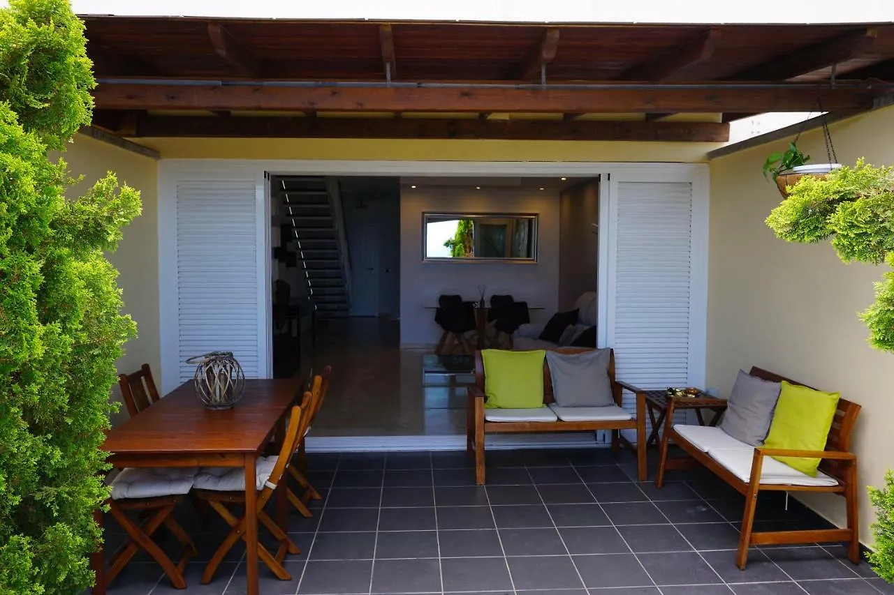 Beautiful Ocean-View Town House Villa Adeje Spanyolország